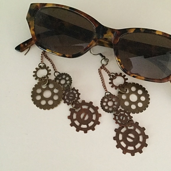 Steampunk Earrings, Unique Earrings, One Of a Kind - Picture 3 of 8